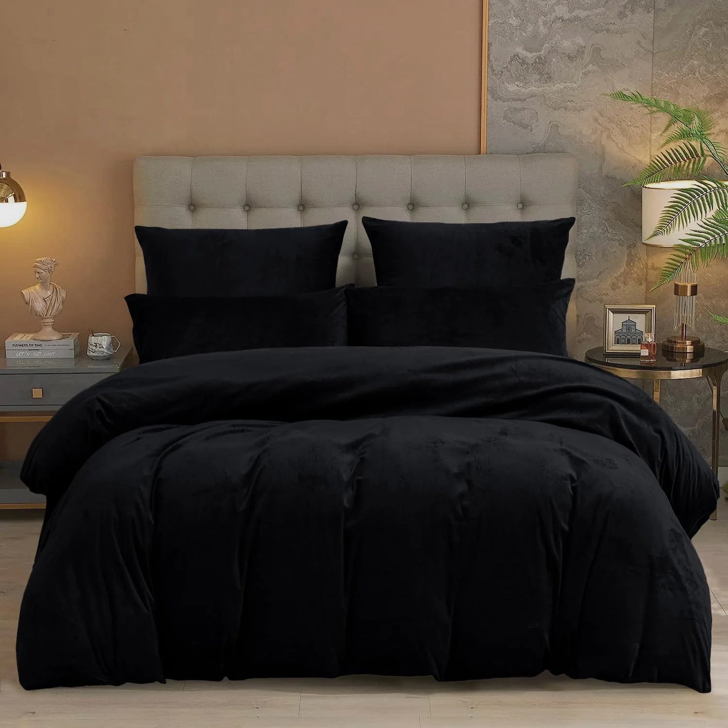 Luxury Matt Velvet Bedding Set Duvet Cover with Fitted Sheet and Pillowcases - Soft and Cosy Bedding for a Comfortable Night's Sleep 