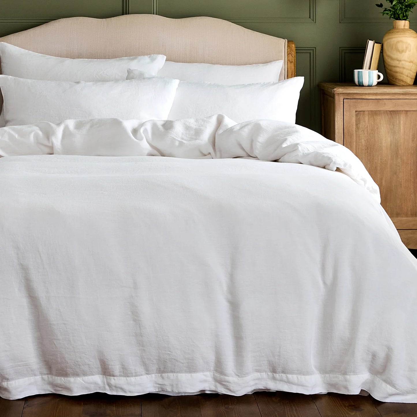 Luxury White Premium Hotel Range Four Piece Bed Linen Set Duct Cover Fitted Sheet Gypsy Design Soft Duvet Covers Bedsheets